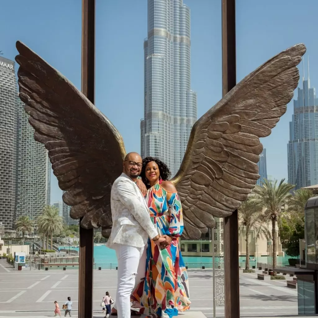 Couple photoshoot in burj khalifa